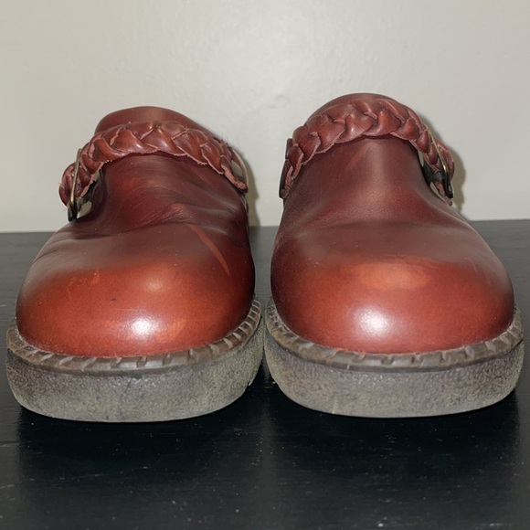 Women's 6M Bare Traps Jupiter Leather Brown Clogs Slip On Mules Brown CUTE! - Picture 8 of 12